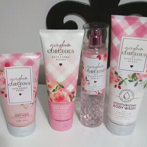 Bath and body Works GINGHAM GLORIOUS 3 PIECE GIT SET